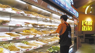     如今，寧夏辣糊糊店菜品豐富、環(huán)境宜人。