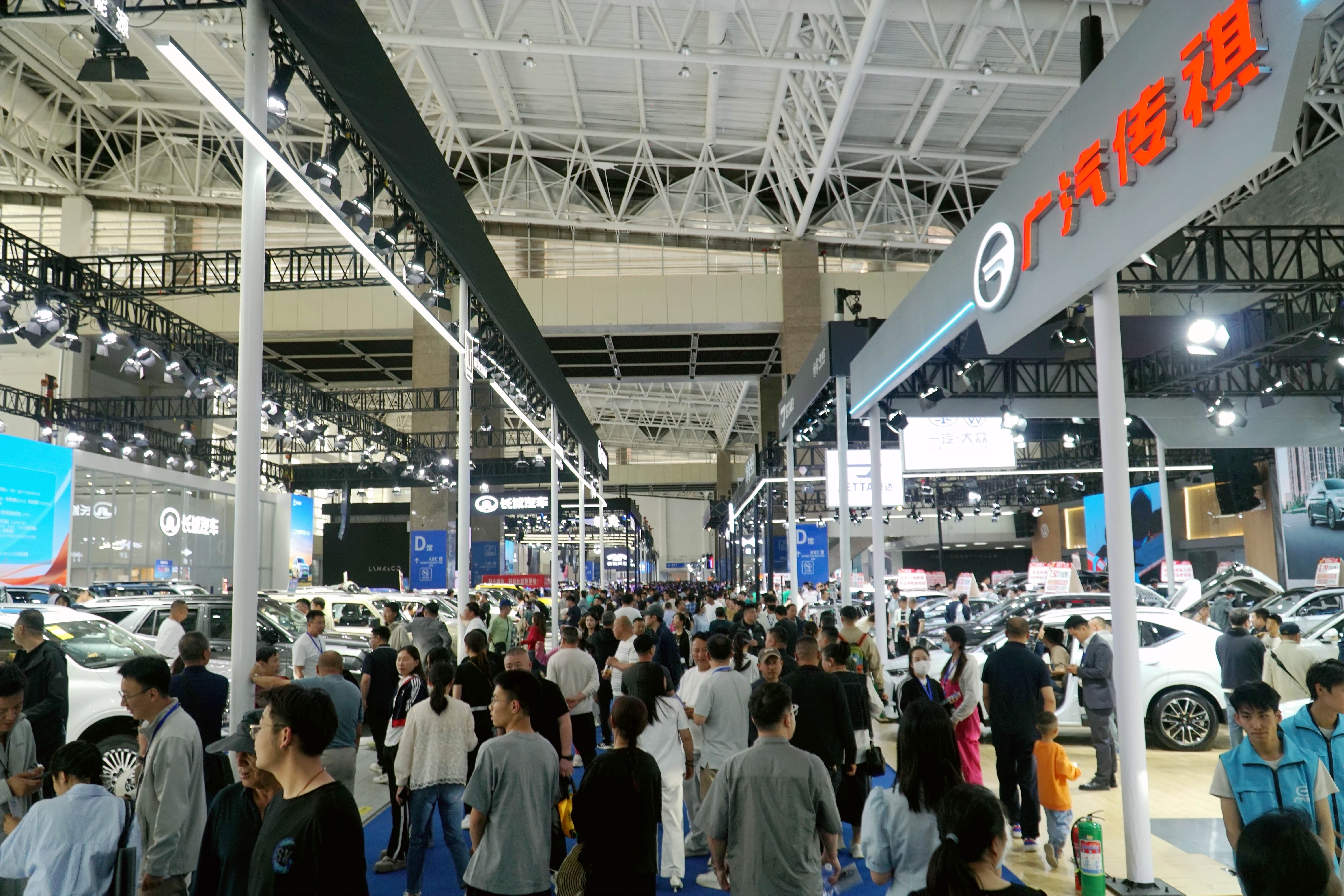 DSC02093.JPG